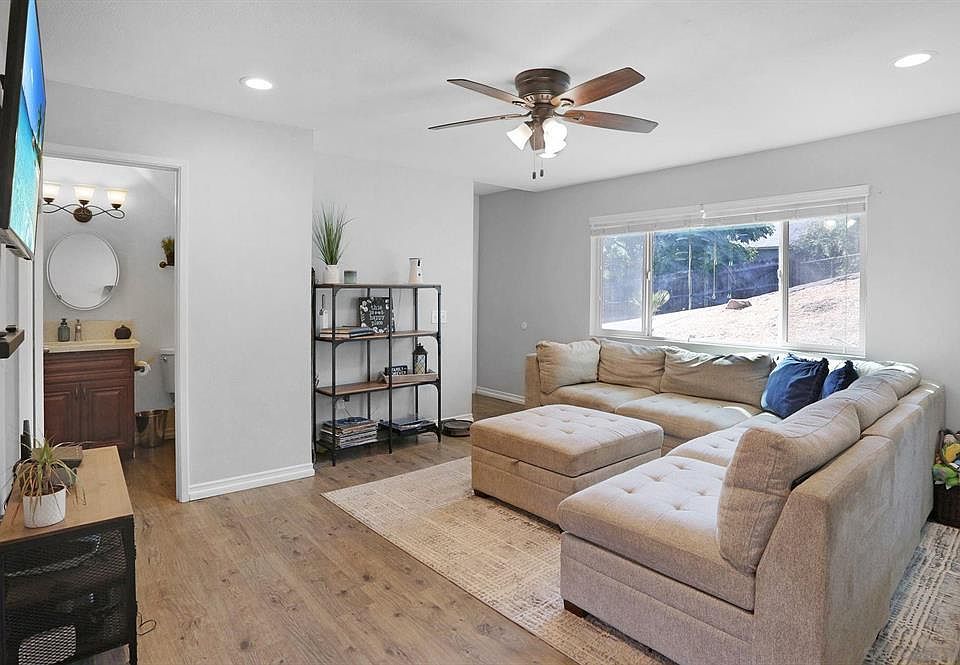1st image of 9061 Creekford Dr