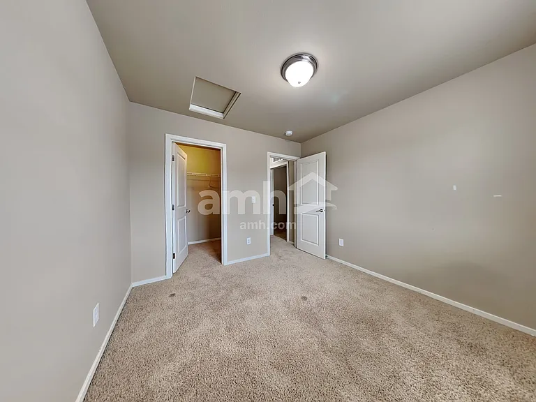 715 204th St E — Photo 21
