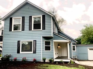212 Courtland St NE, Rockford, MI