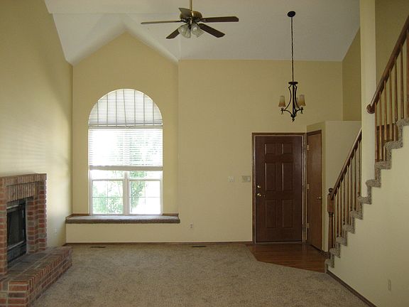 3rd image of 8011 Ferncliff Dr