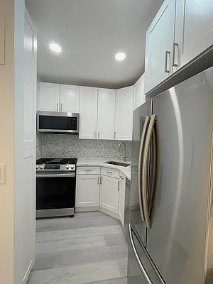 Rented by MaxInvest Real Estate, Inc. | media 10