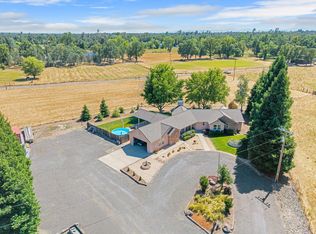 22273 Lancelot Ln, Palo Cedro, CA 96073