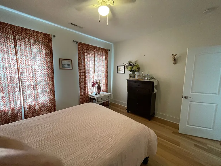 1351 Ogelthorp Dr NW — Photo 13