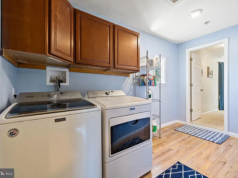 4301 Mountain View Dr — Photo 32
