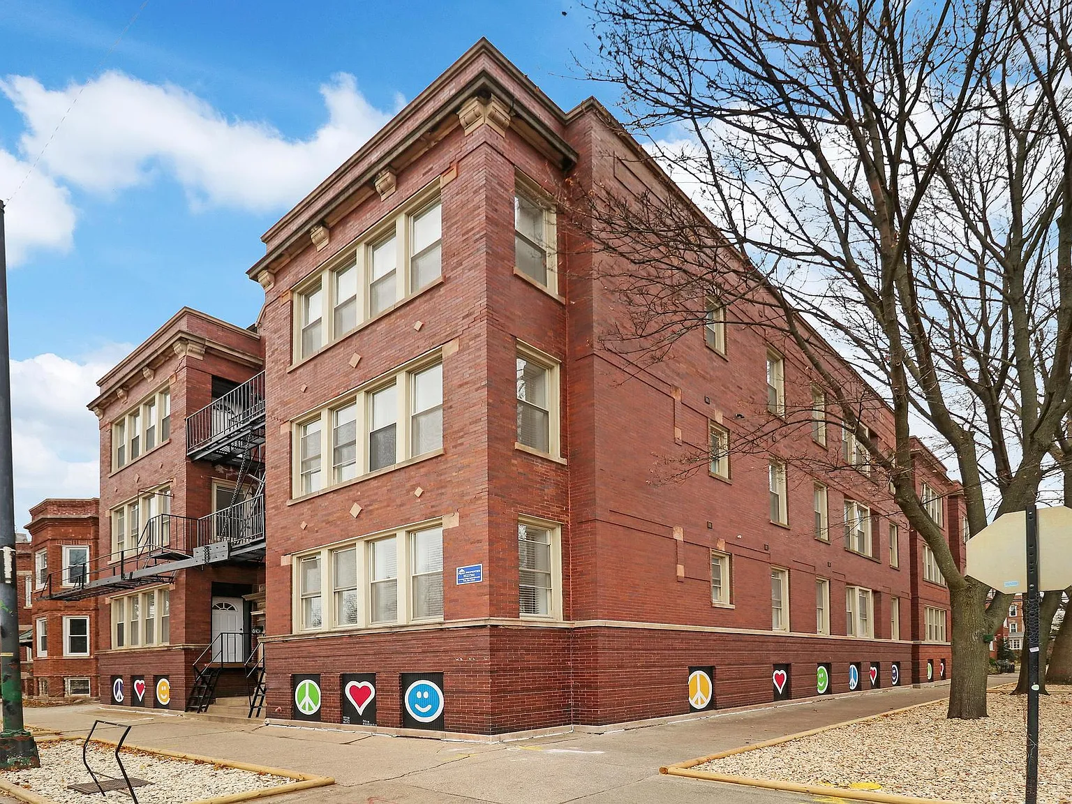 5424-26 N. Ashland Ave./1609-11 W. Rascher Ave. — Photo 2