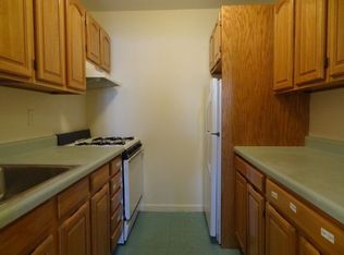 421 Throop Ave APT 2R, Brooklyn, NY 11221