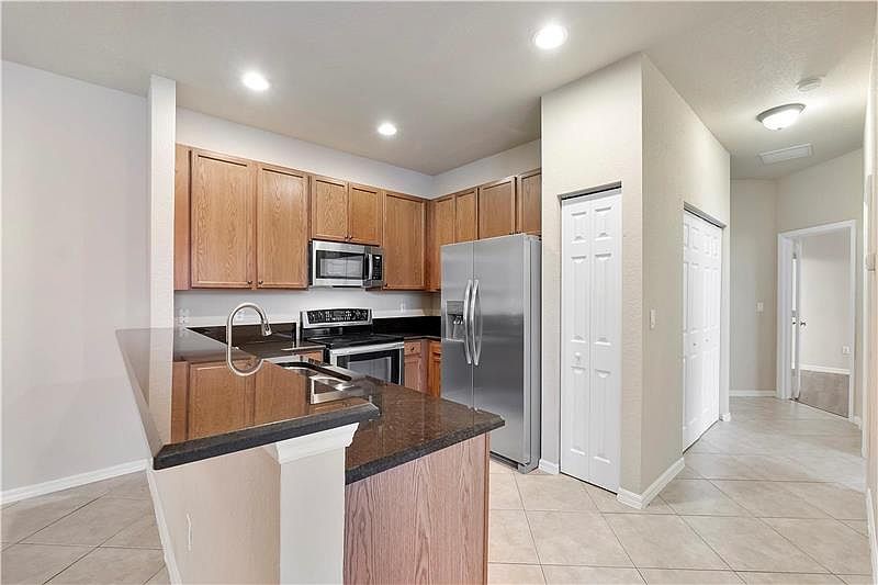 1st image of 9065 Plymouth Pl