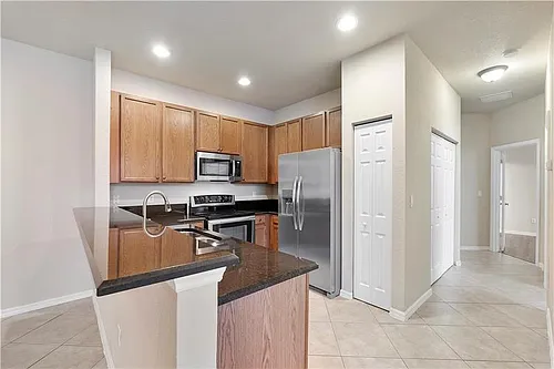 9065 Plymouth Pl Photo 1