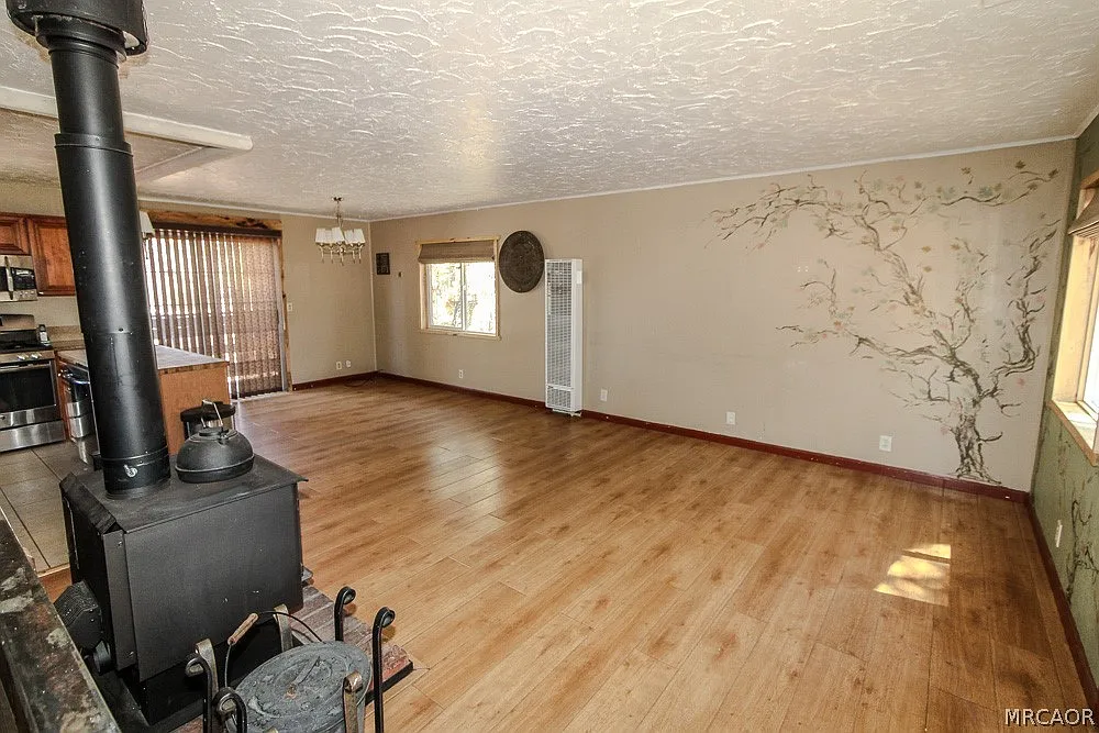 1 bed, 1.0 bath, 616 sqft, $1,400 — Photo 3