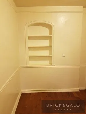 Rented by BRICK & GALO REALTY CORP | media 15