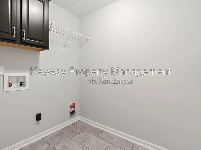 221 Ducal St — Photo 18