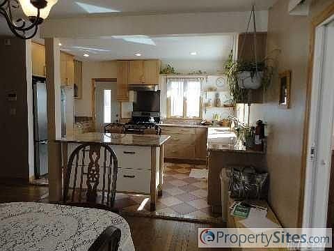 5th image of 8424 248th St
