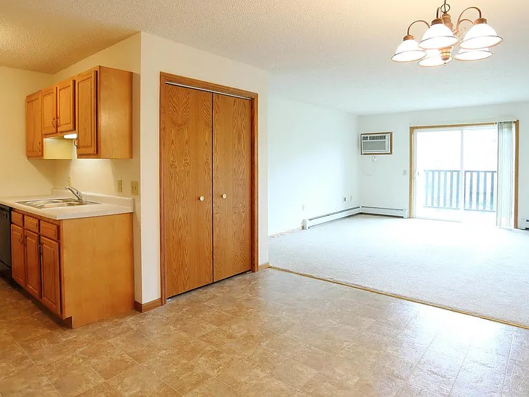 Mill Pond Apartments — Photo 22