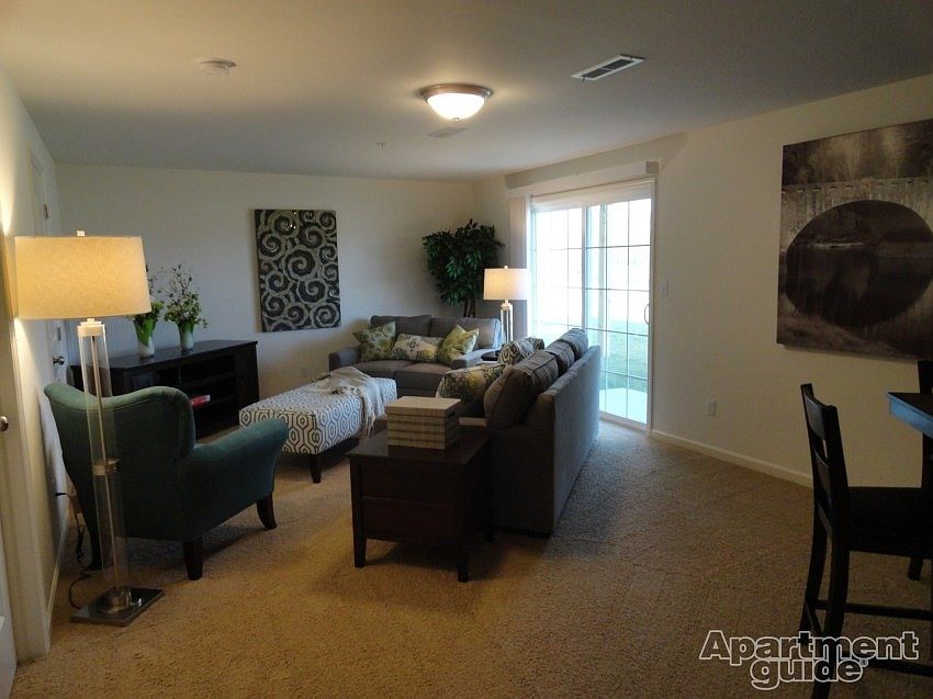 2nd image of 218 Wheatstone Ln