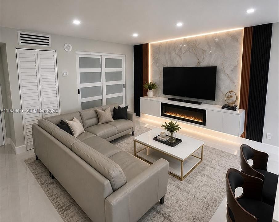 1st image of 17021 N Bay Rd APT 814