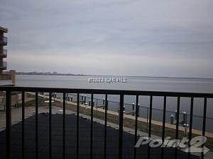 Pool & Bay View