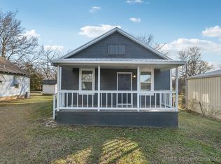 530 E Buffalo St, Kellyville, OK 74039