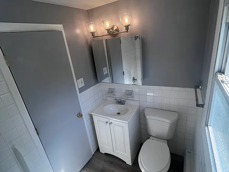 250 Mansion Rd #250 — Photo 6