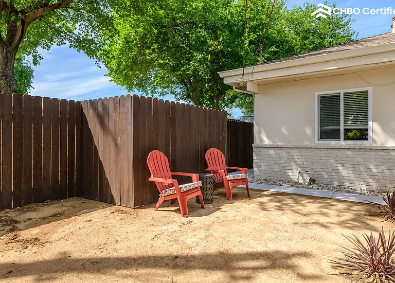 415 Baker St — Photo 23