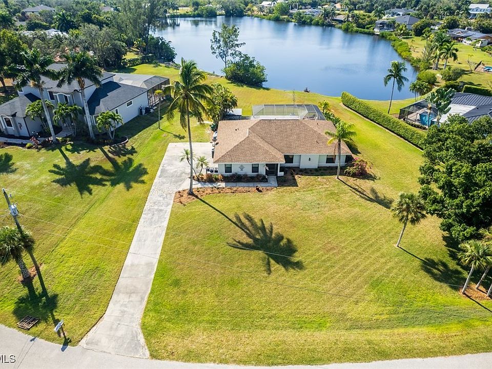 1st image of 7275 Lake Dr