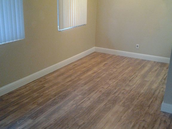 5th image of 262 Mariposa Ave APT 8