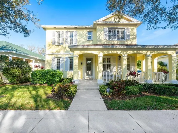 135 Rockingham Rd, Jupiter, FL 33458
