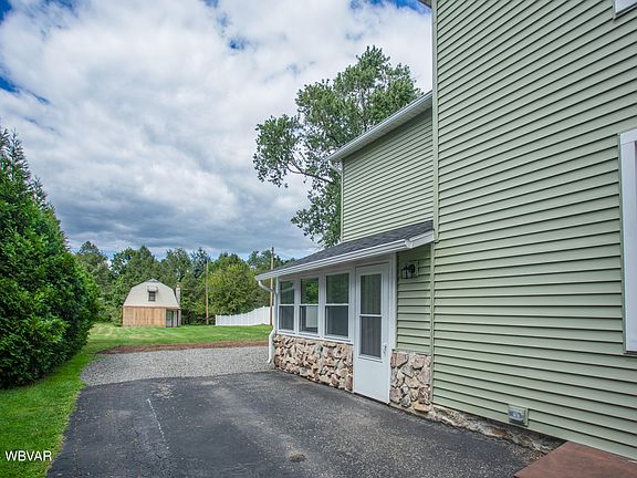 5th image of 125 N Loyalsock Ave