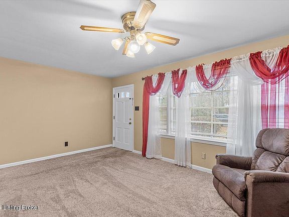 5th image of 1700 Larkmoor Ln