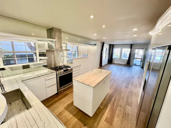 1072 1st St #A/b, Monterey, CA 93940