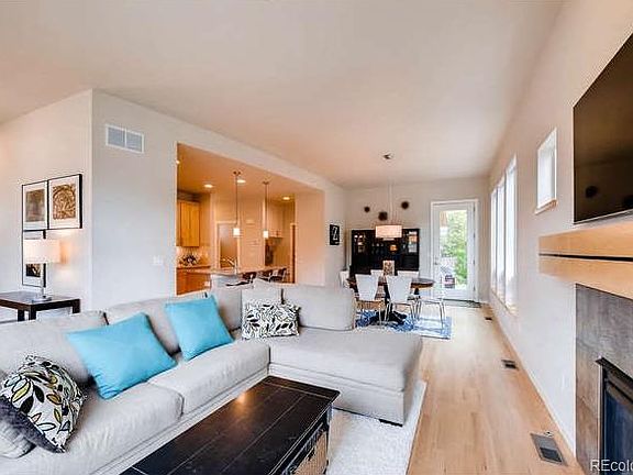 4th image of 2376 Hecla Dr
