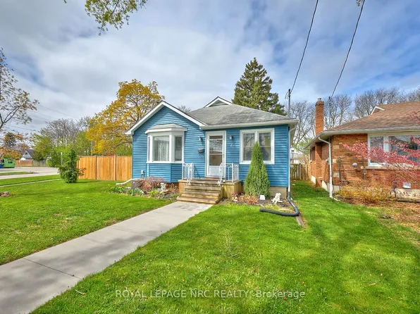 1 Thorndale Ave, Saint Catharines, ON L2R 6A2