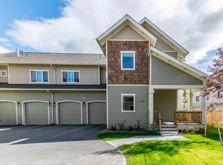 1794 Hollybrook Cir, Anchorage, AK 99507