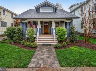 2405 Terrett Ave, Alexandria, VA 22301