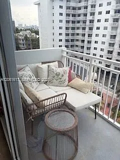 345 Ocean Dr #718 — Photo 3
