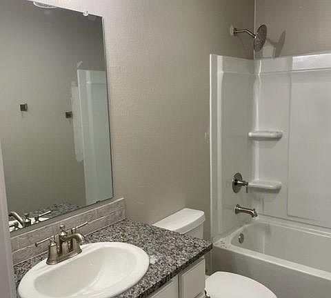 5th image of 1626 136th St
