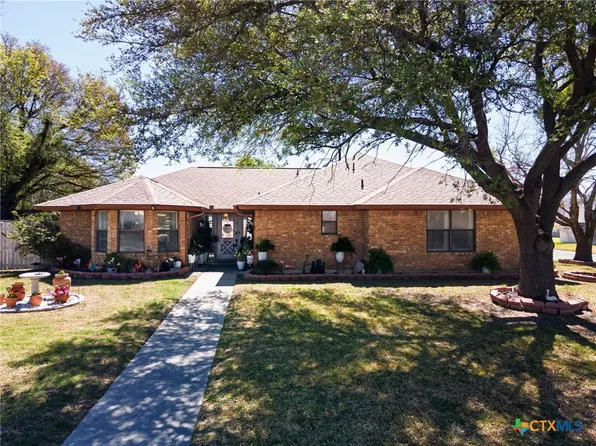 1402 Hawk Trl, Copperas Cove, TX 76522