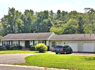 3525 Ellen Dr, Westminster, MD 21157