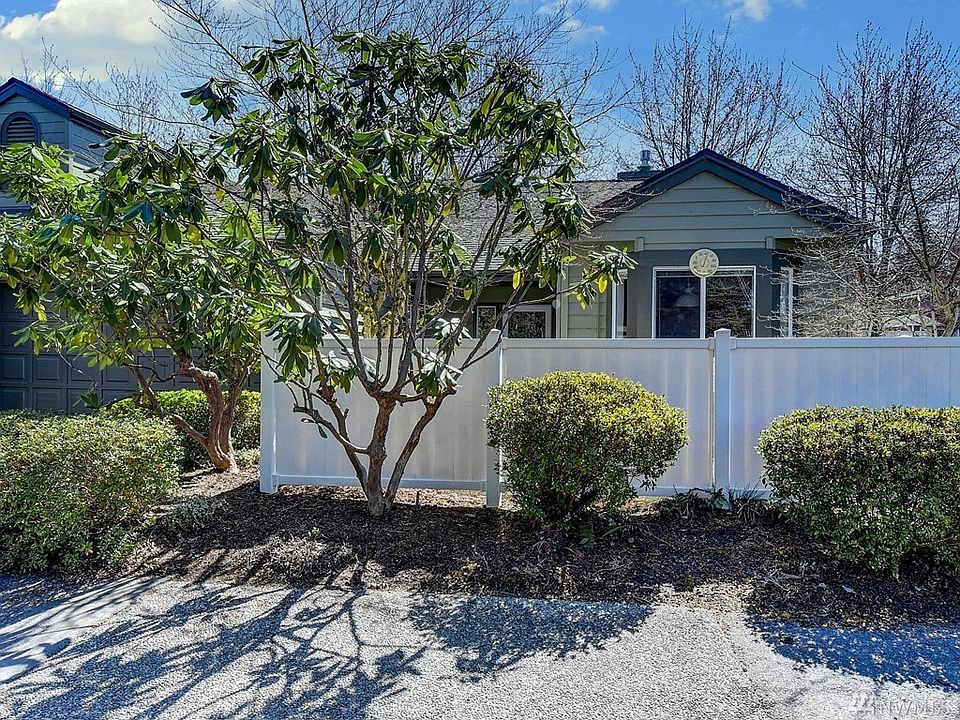 1st image of 3691 224th Pl SE #1342