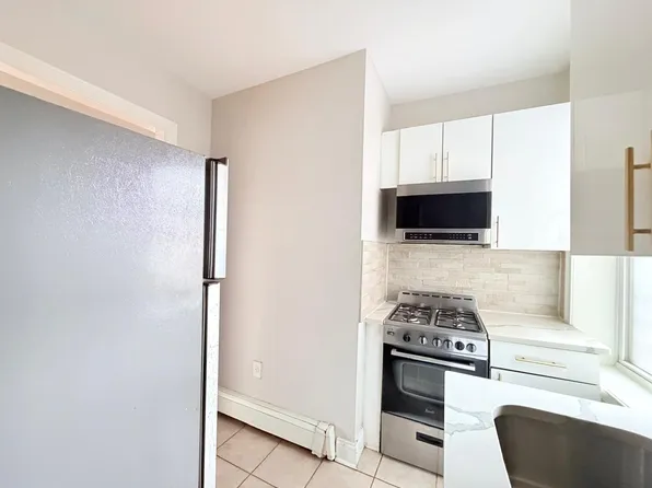 13 Olean Ave #24E, Jersey City, NJ 07304