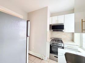13 Olean Ave, Jersey City, NJ