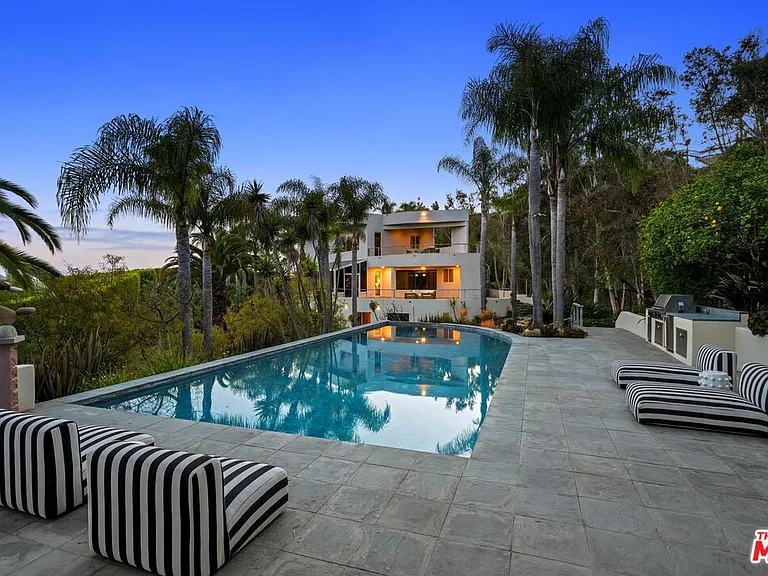 28177 Rey De Copas Ln — Photo 1