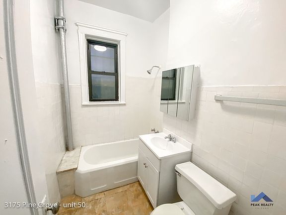 5th image of 437 W Belmont Ave #2075423