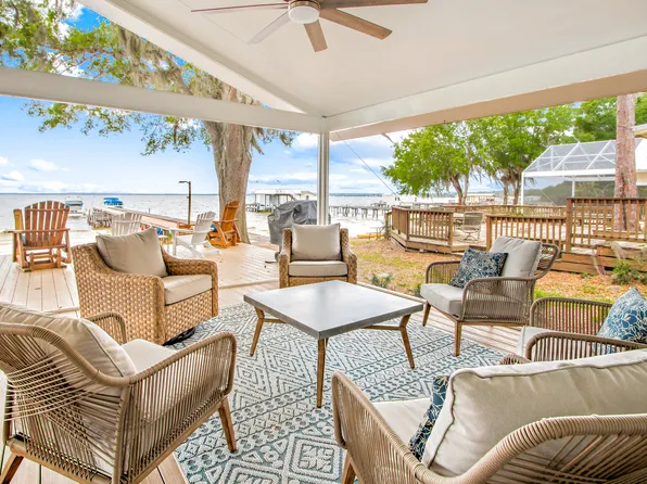 13920 SE 124th St, Ocklawaha, FL 32179