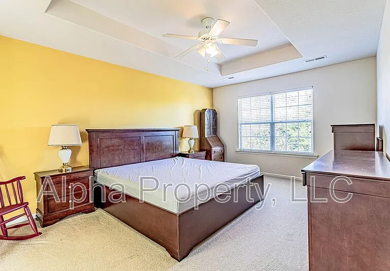 8 Reid Valley Ct — Photo 22
