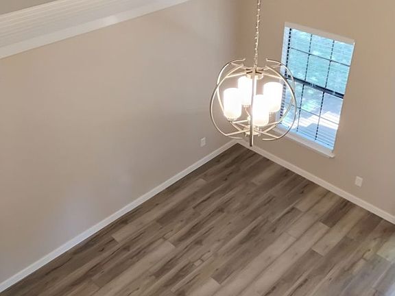 5th image of 4509 Avenue B #B
