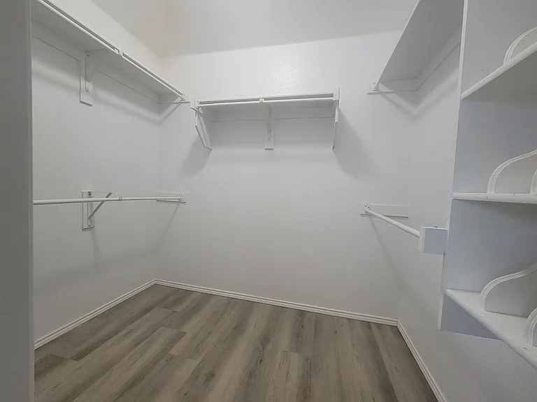 2793 Crescent Lake Dr — Photo 23