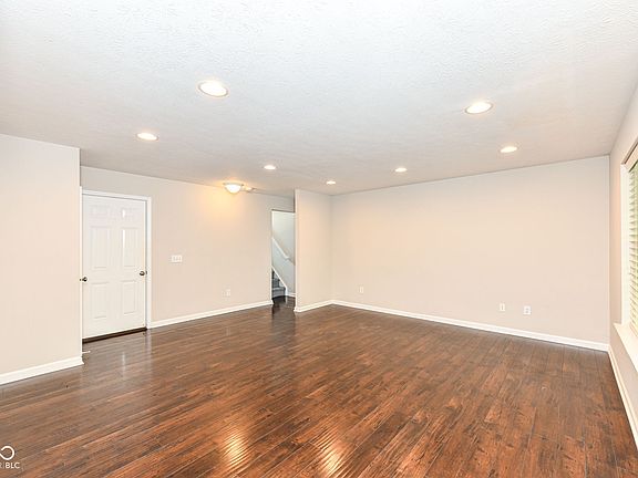4th image of 13069 Raritan Dr