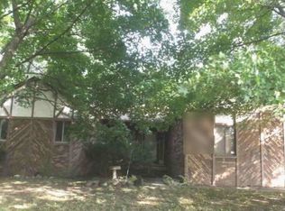 3693 Old Creek Rd, Rochester Hills, MI 48307