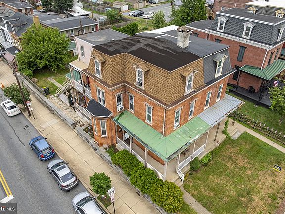 4th image of 301 Chestnut St