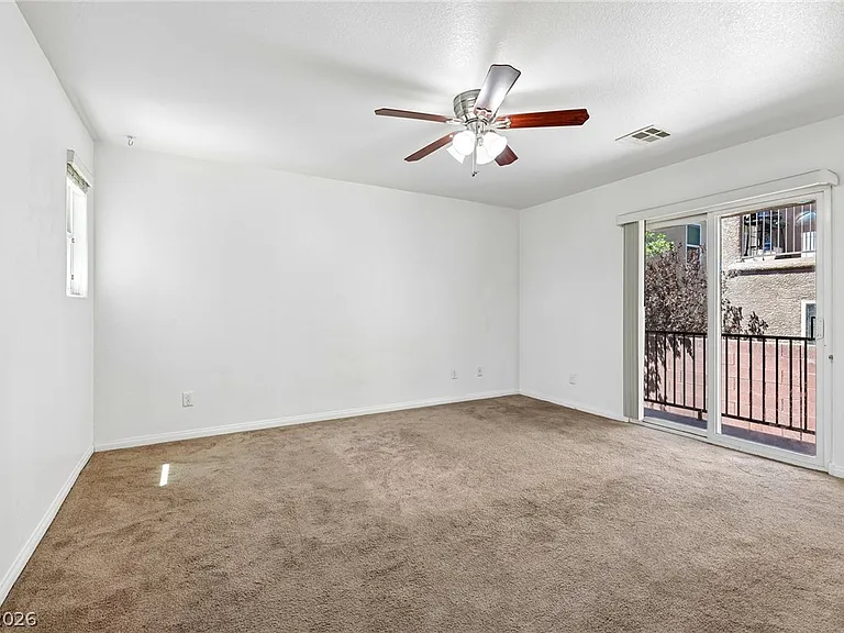 3819 Total Eclipse St — Photo 15